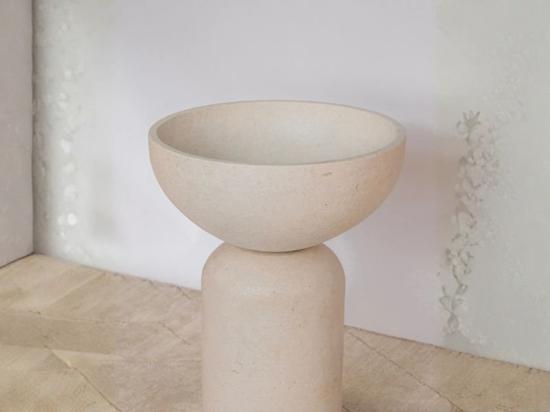 Chalice Pedestal Basin – Sand Stone